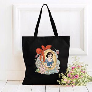 Snow White Tote Bag